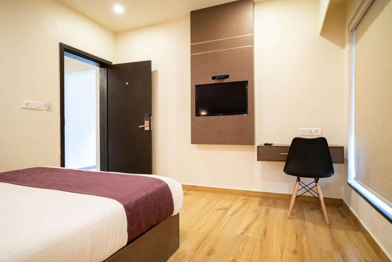 Lavender Infopark Kochi Hotel Ngoại thất bức ảnh