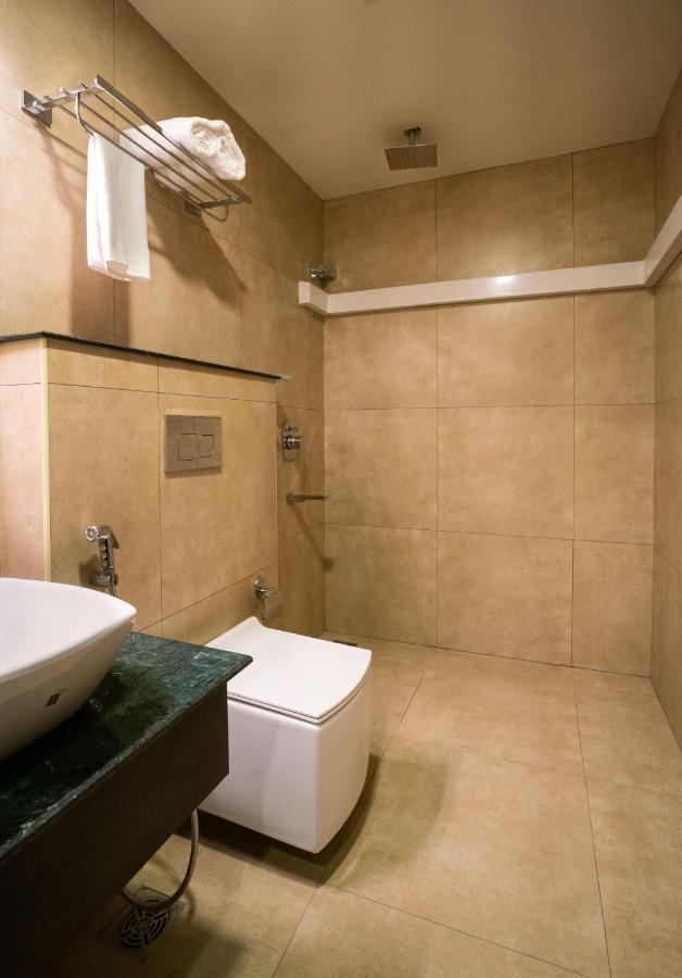 Lavender Infopark Kochi Hotel Ngoại thất bức ảnh