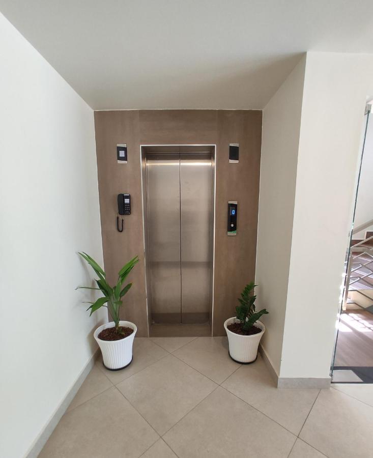 Lavender Infopark Kochi Hotel Ngoại thất bức ảnh